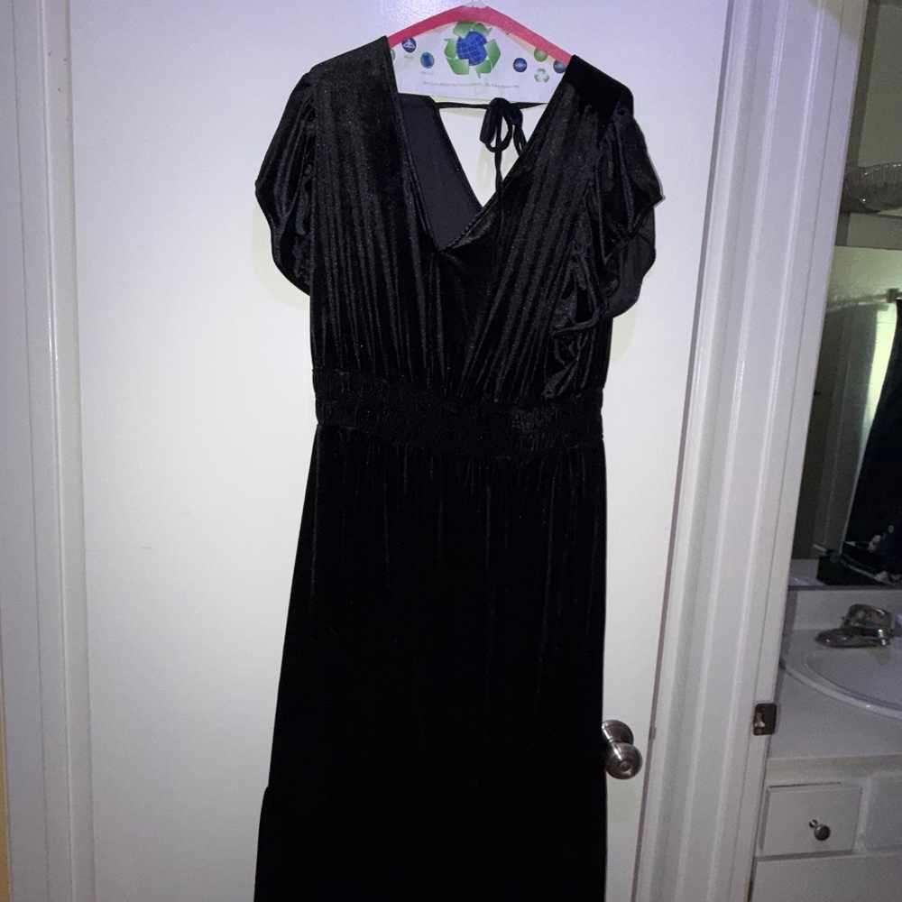 Black velvet dress